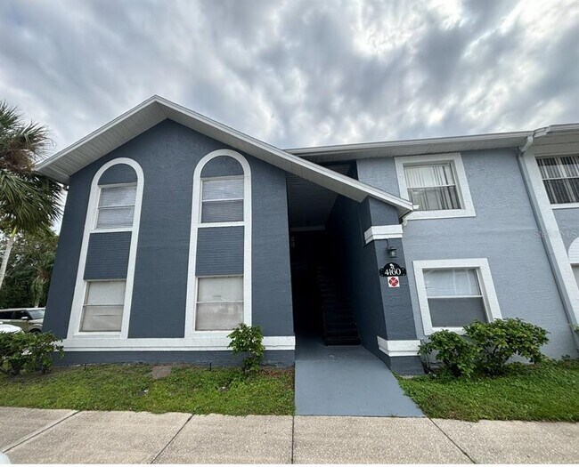 Primary Photo - 4160 Pershing Pointe Pl