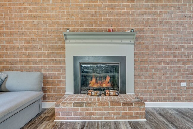 Building Photo - Beautiful 5 Bedroom Home in Clinton MD