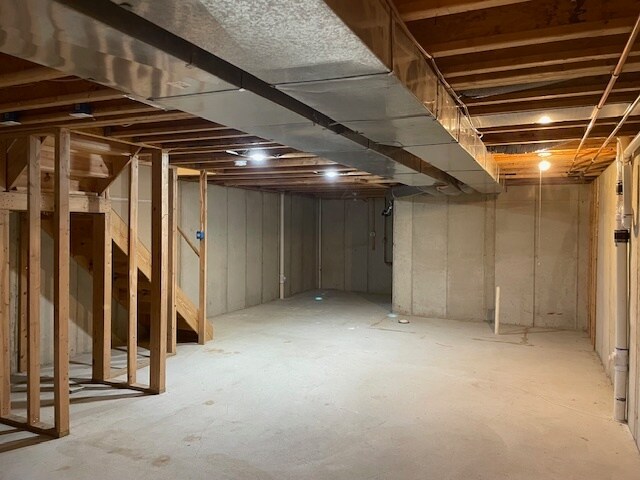 Building Photo - 8116 Heritage Dr