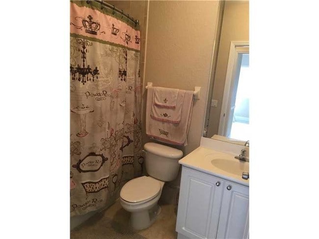 Building Photo - 7748 NW 200th Ln