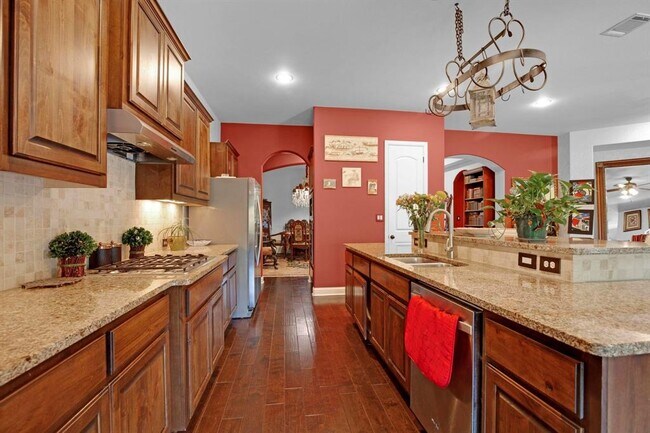 Building Photo - 5508 Lipan Apache Bend