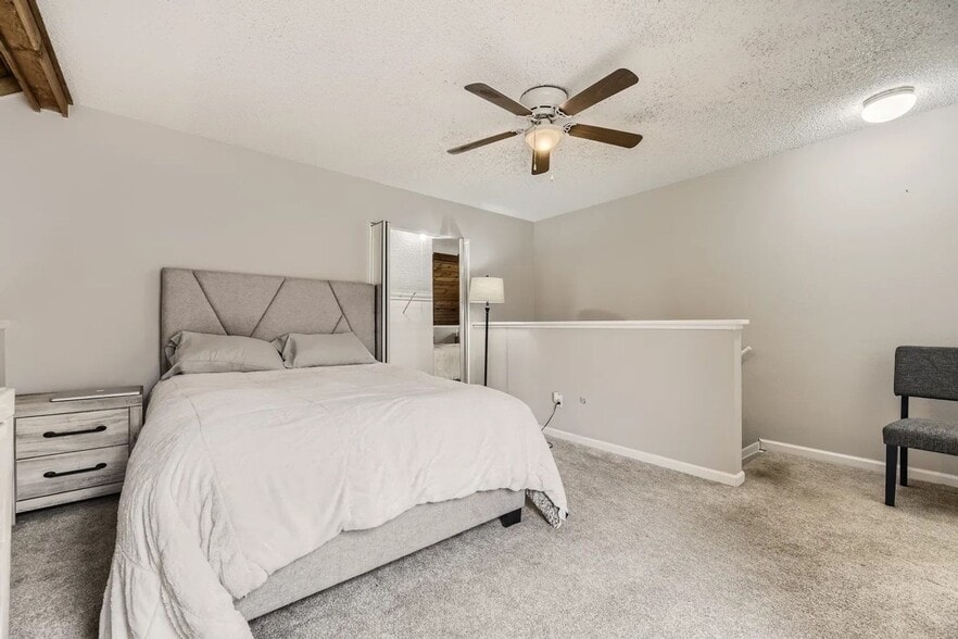 Building Photo - 2656 S Xanadu Way