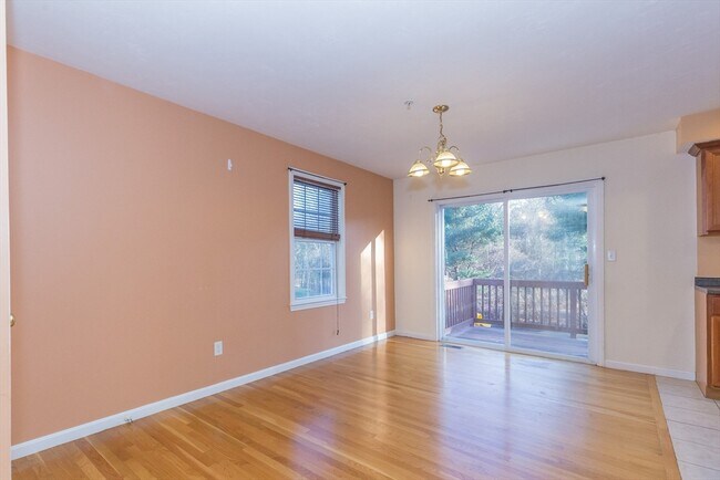 Building Photo - 100 Nutting Rd
