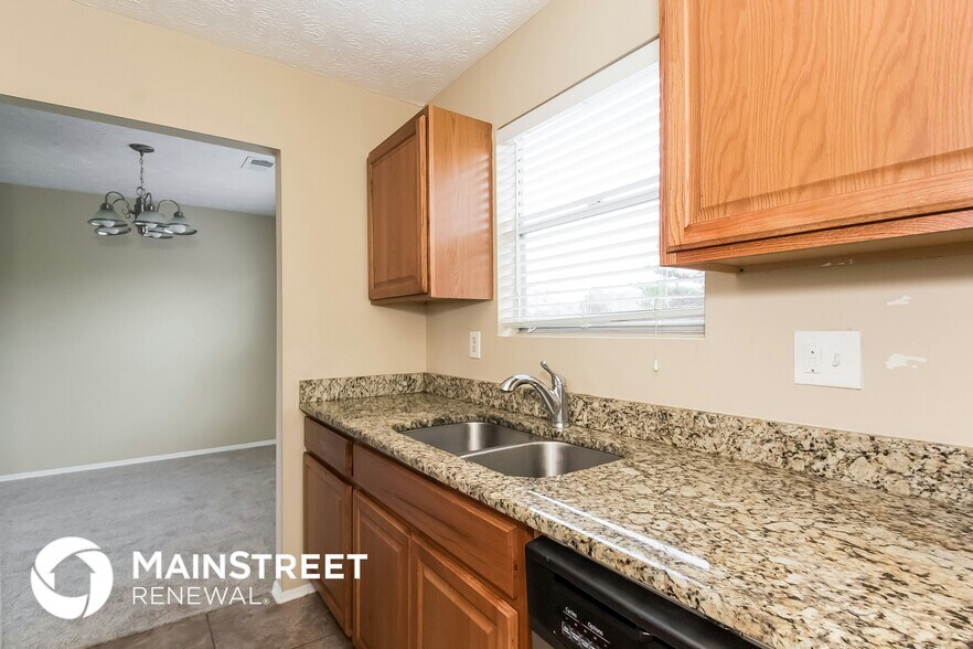 Building Photo - 3048 Laurengate Dr