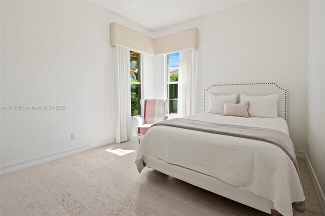 Building Photo - 5292 S Sterling Ranch Cir