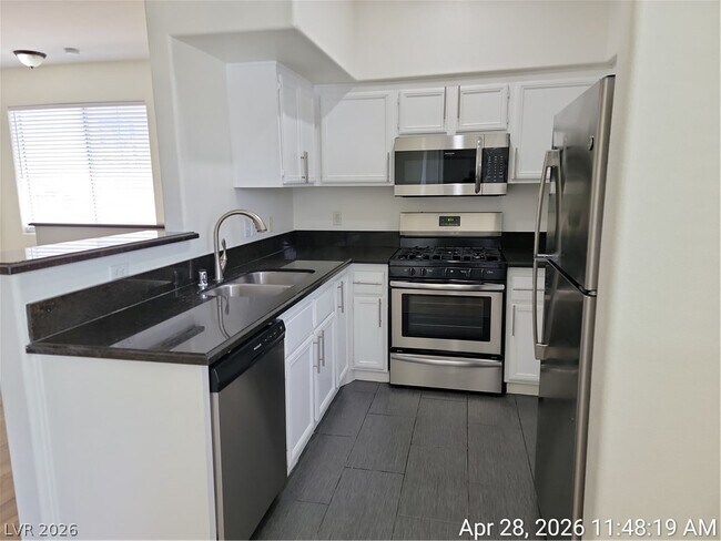 Building Photo - 9050 W Warm Springs Rd