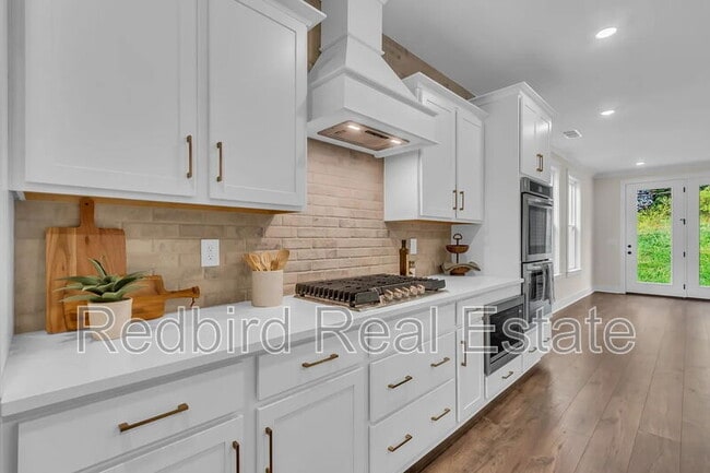 Building Photo - 911 Heatherfield Ln