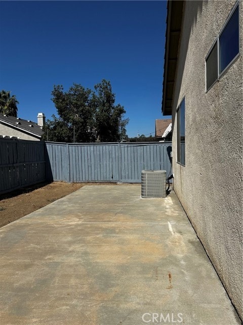 Building Photo - 15387 Avenida Fiesta