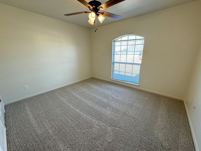 Building Photo - 3-Bedroom House for Rent in Killeen
