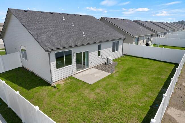 Building Photo - 10613 Lingonberry Rd