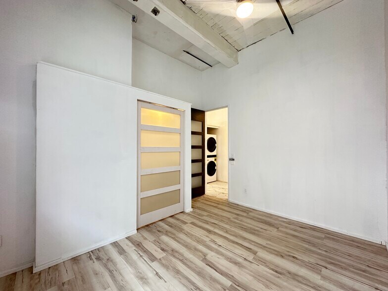 Building Photo - 109 Summer St