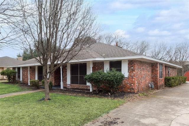 Building Photo - 931 Westlake Dr