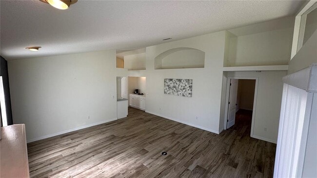 Building Photo - 1502 N Daytona Ave