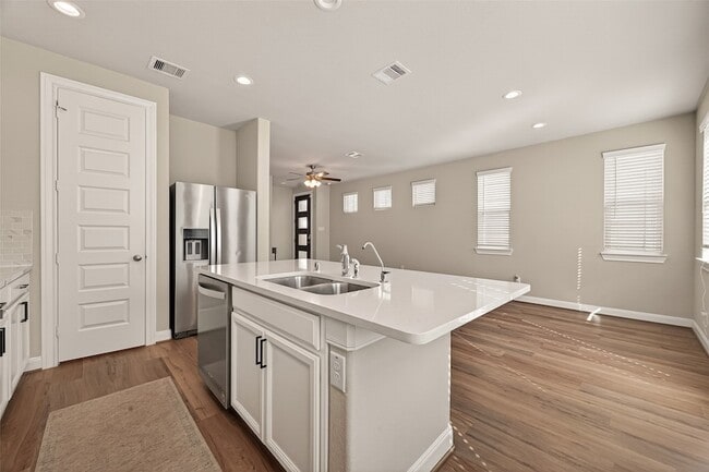 Building Photo - 3118 Cloud Forest Ln