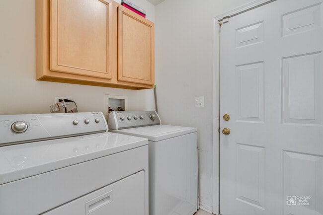 Building Photo - 346 Lucille Ln