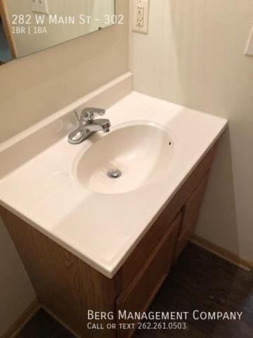 Building Photo - 282 W Main St