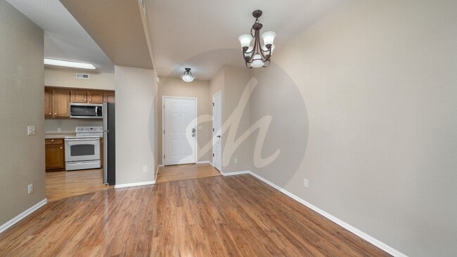 Building Photo - Two Bedroom Condo in Saddleback Ridge Comm...