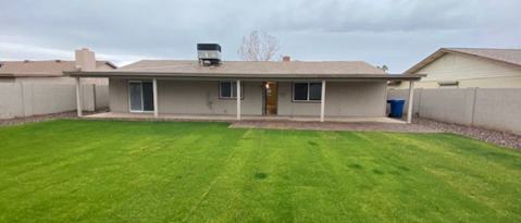 Building Photo - 1236 W Mesquite St