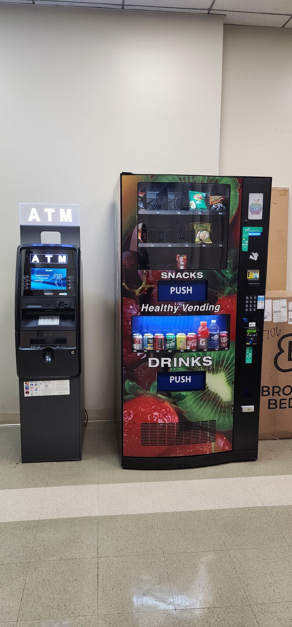 Vending on Premises - 400 N La Salle Dr