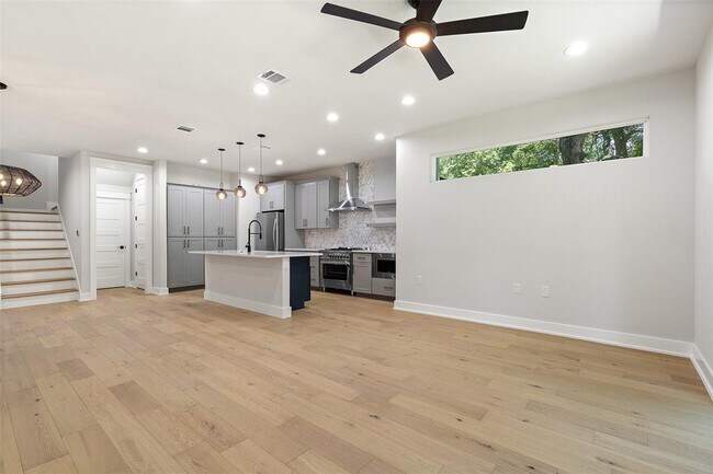 Building Photo - 5109 Stone Gate Dr