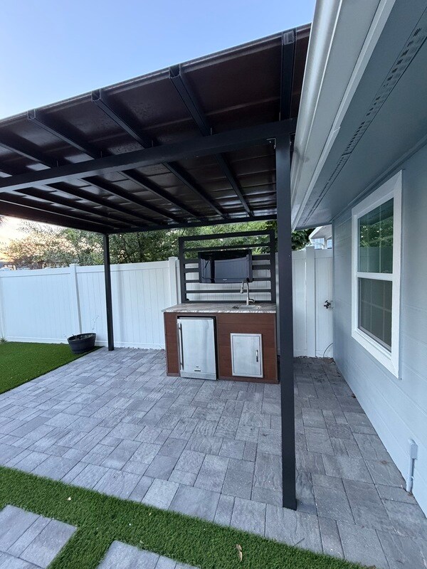 Building Photo - 8212 Citrus Chase Dr