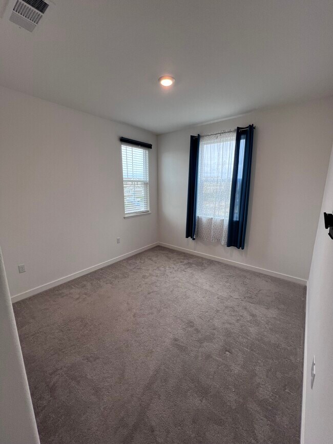Building Photo - 3800 Firestar Way