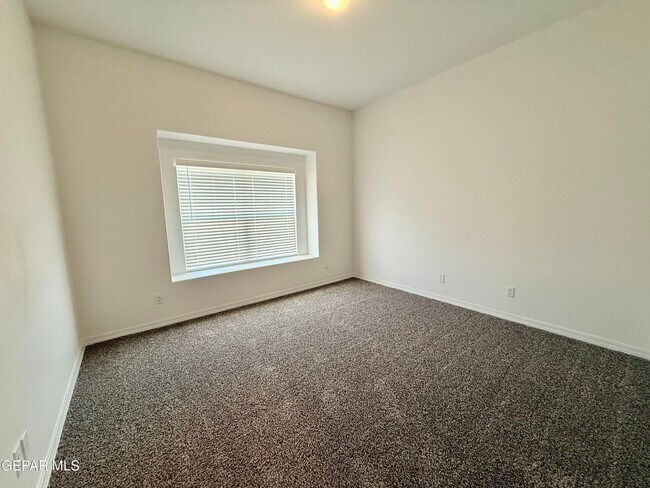Building Photo - 3645 Bob Snead Dr