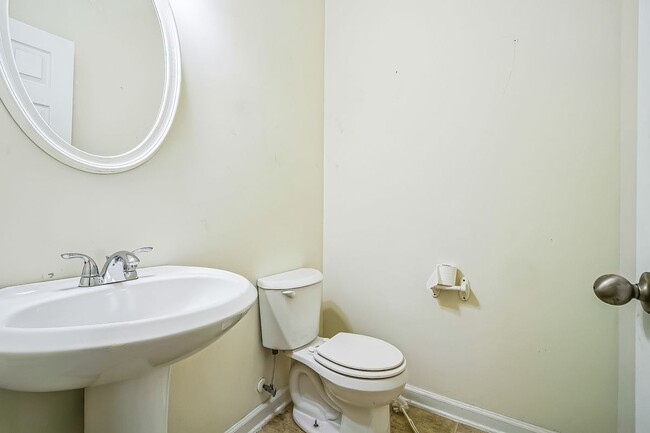 Building Photo - 117 Stonebridge Crossing