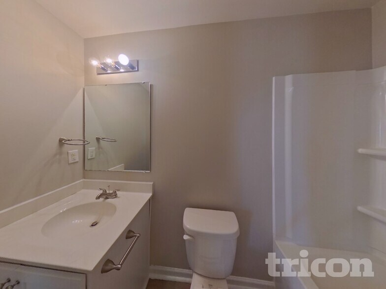 Building Photo - 631 Buckskin Rd