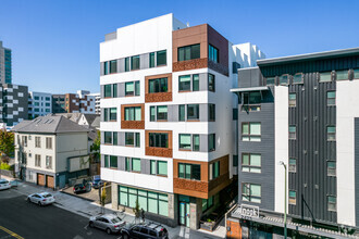 Building Photo - Electric Lofts