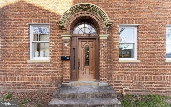Building Photo - 3701 9th St NW