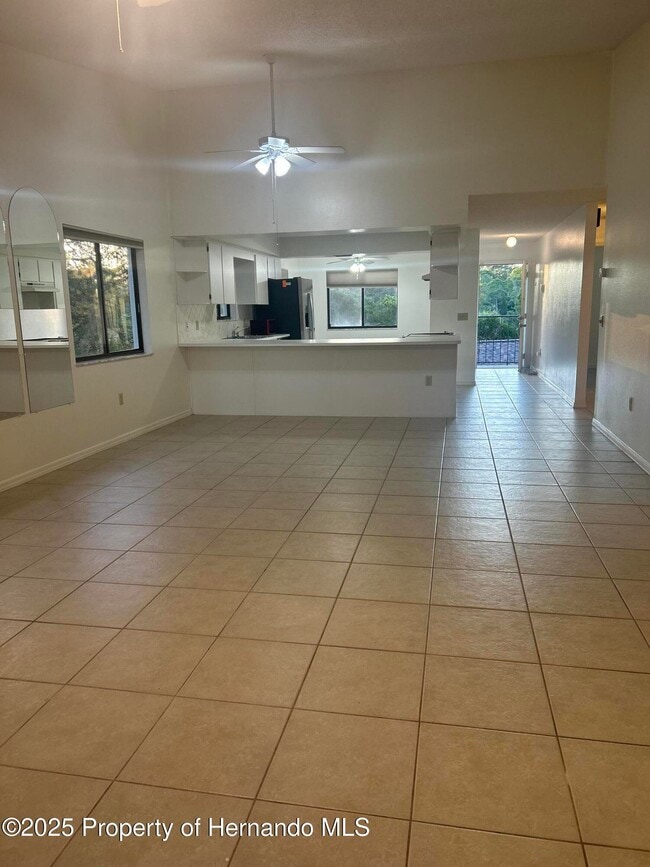 Building Photo - 6452 River Run Blvd