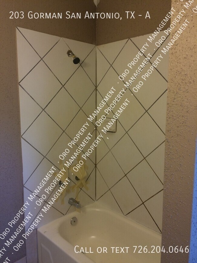 Building Photo - 203 Gorman