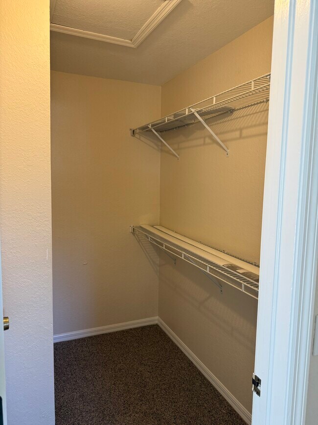 Building Photo - 486 Chamber St NW