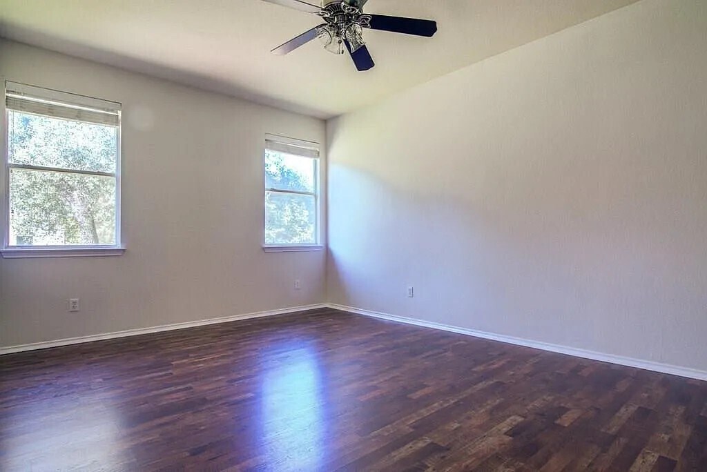 Building Photo - 305 Olmos Dr