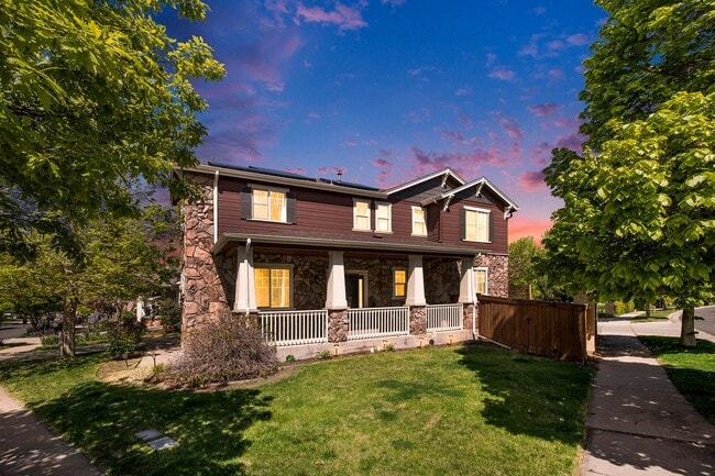 Building Photo - Gorgeous 5 Bedroom 4 Bathroom Single-Family Home in Lowry