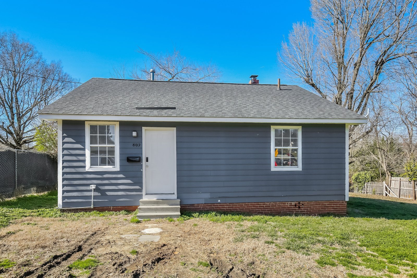 Building Photo - 802 Abington Dr