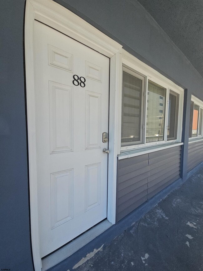 Building Photo - 3501 Pacific Ave