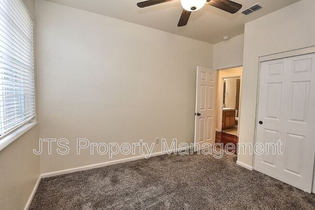 Building Photo - 5441 Mossy Stone Way