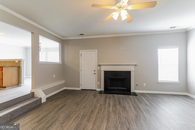 Building Photo - 5035 Michael Jay St