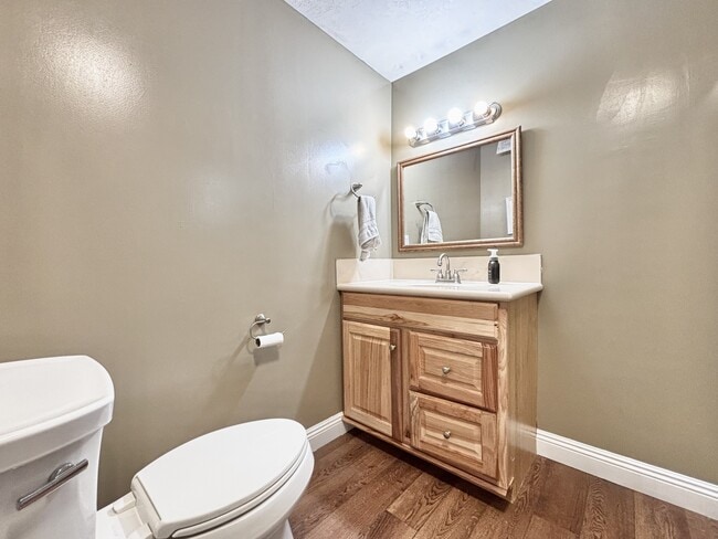 Building Photo - 8809 W Donnybrook Dr