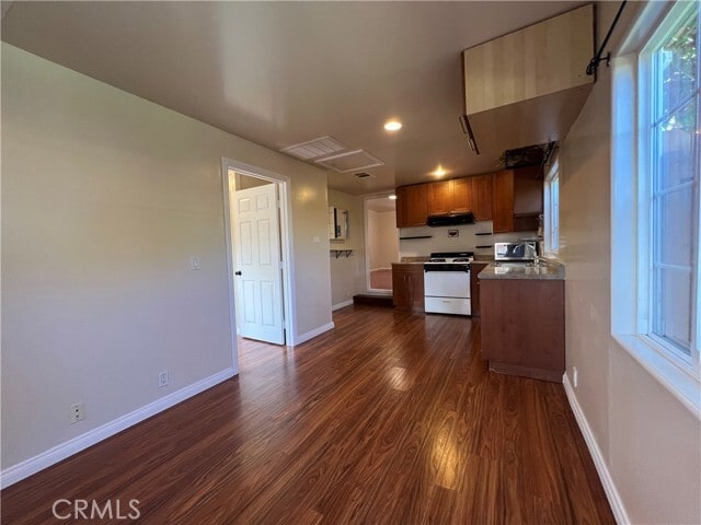 Building Photo - 4727 Milne Dr