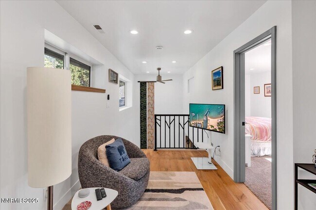 Building Photo - 1262 Hidden Woods Dr