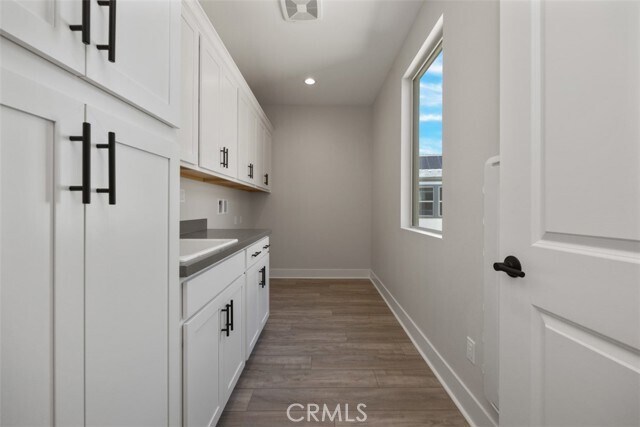 Building Photo - 9355 Astor