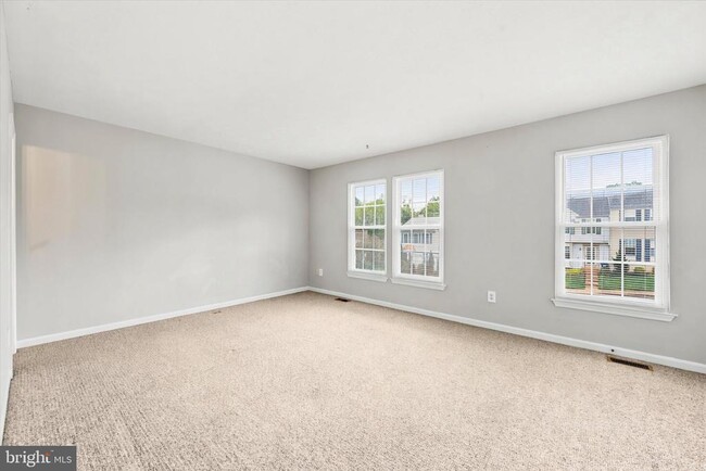 Building Photo - 903 Glen Falls Ct