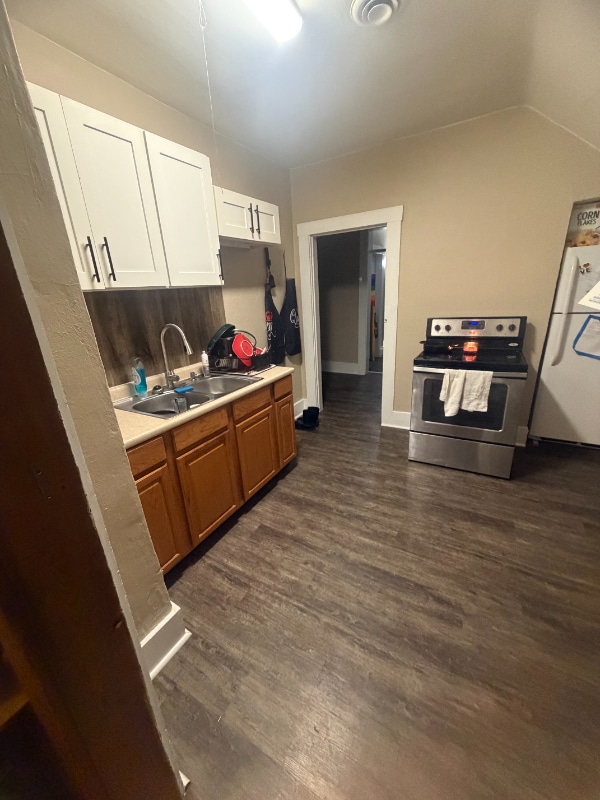 Building Photo - 133 Defiance Ave