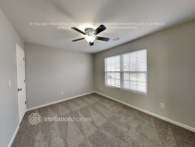 Building Photo - 2204 Ballingarry Dr