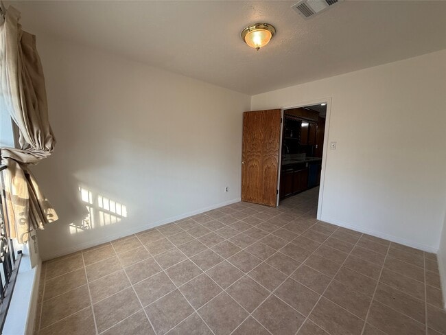 Building Photo - 7325 Ley Rd