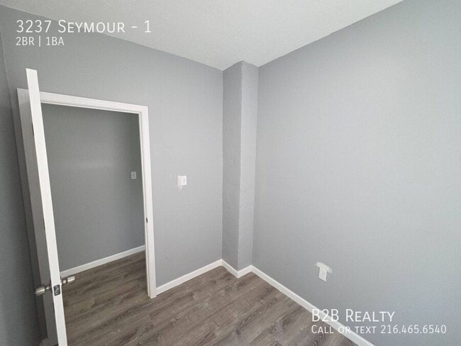 Building Photo - 3237 Seymour-1