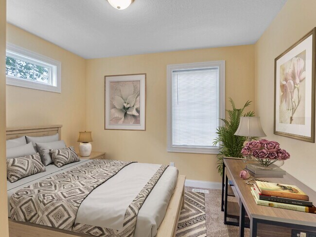 Building Photo - Gorgeous 3 BR FURNISHED Lower-Level Duplex